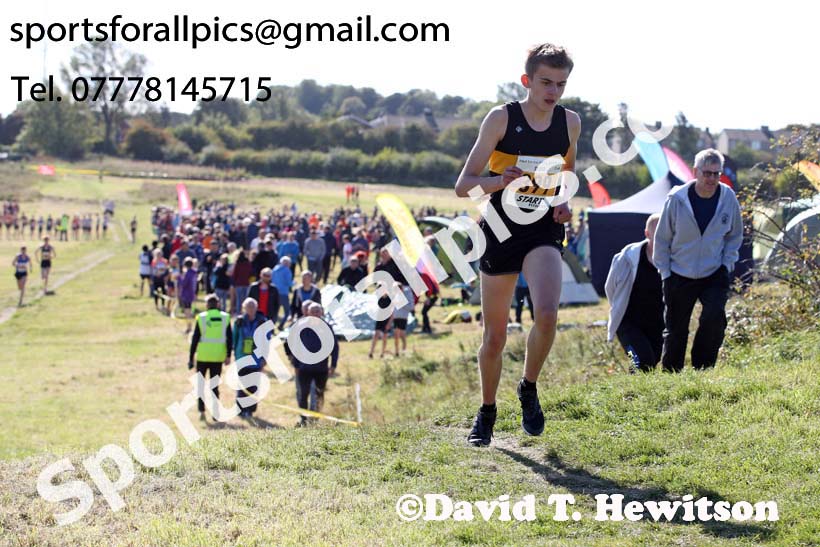 Mens under-17s Start Fitness NEH, Wrekenton. Photo:  David T. Hewitson/Sports for All Pics
